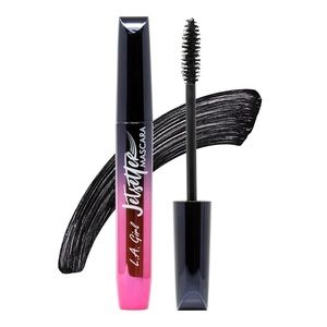 ✨ NIB ✨ L.A. Girl Jetsetter Mascara